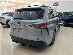 تۆیۆتا سیانا